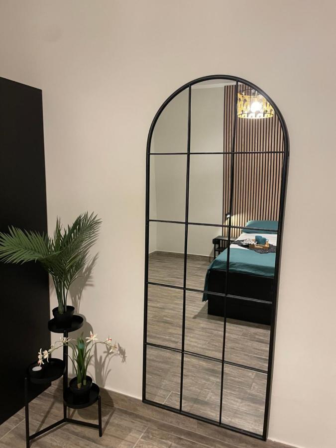 Greta'S House - Napoli Centro Apartment Екстериор снимка